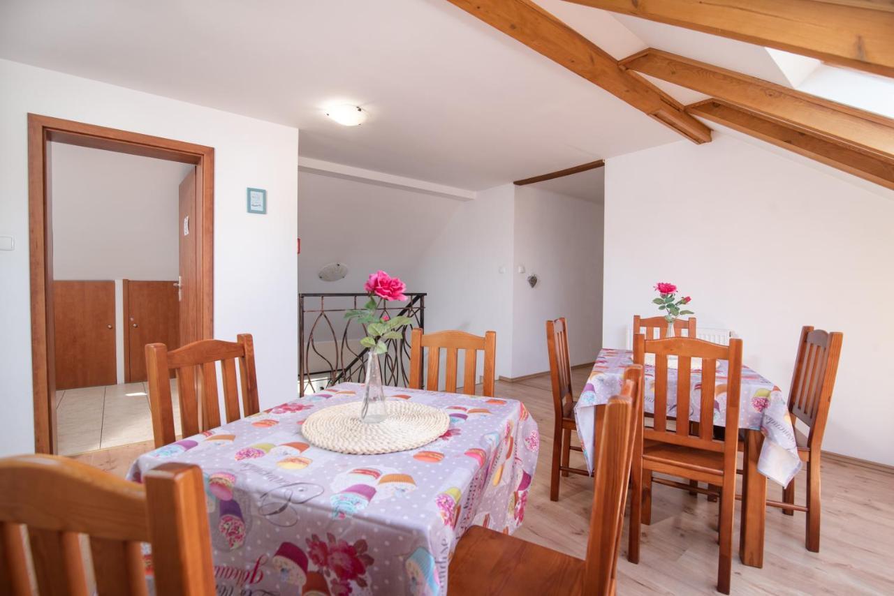 Piastowy Dwor Holiday park *